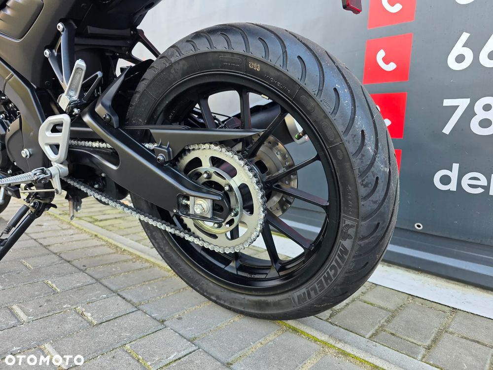 Yamaha MT - 6