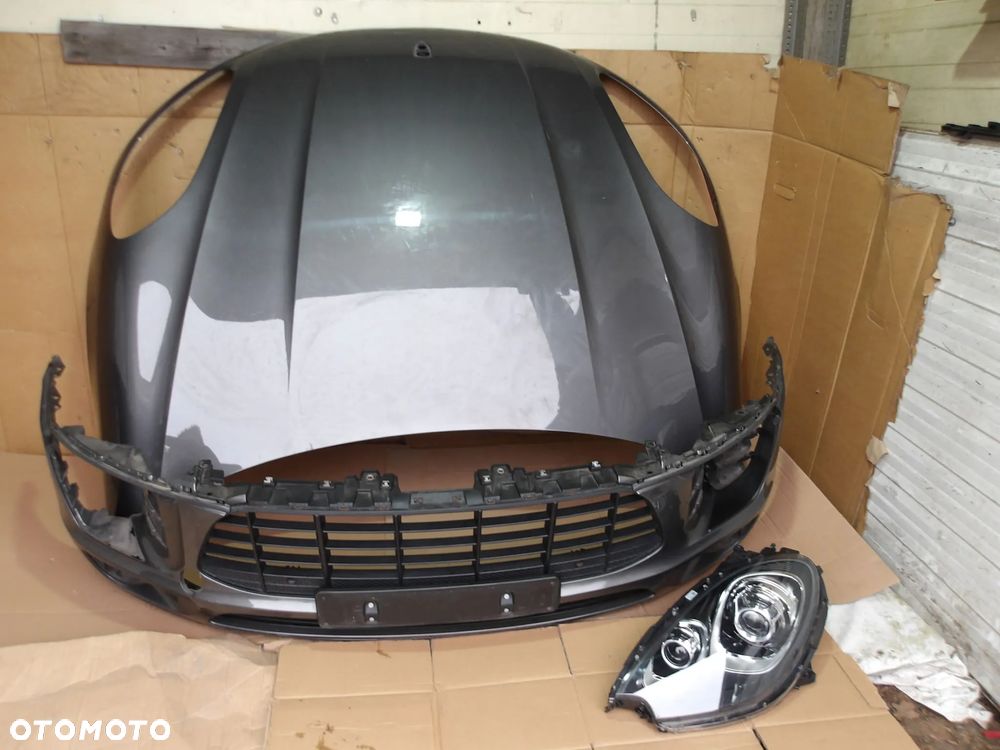 MASKA POKRYWA SILNIKA PORSCHE MACAN 95B - 2