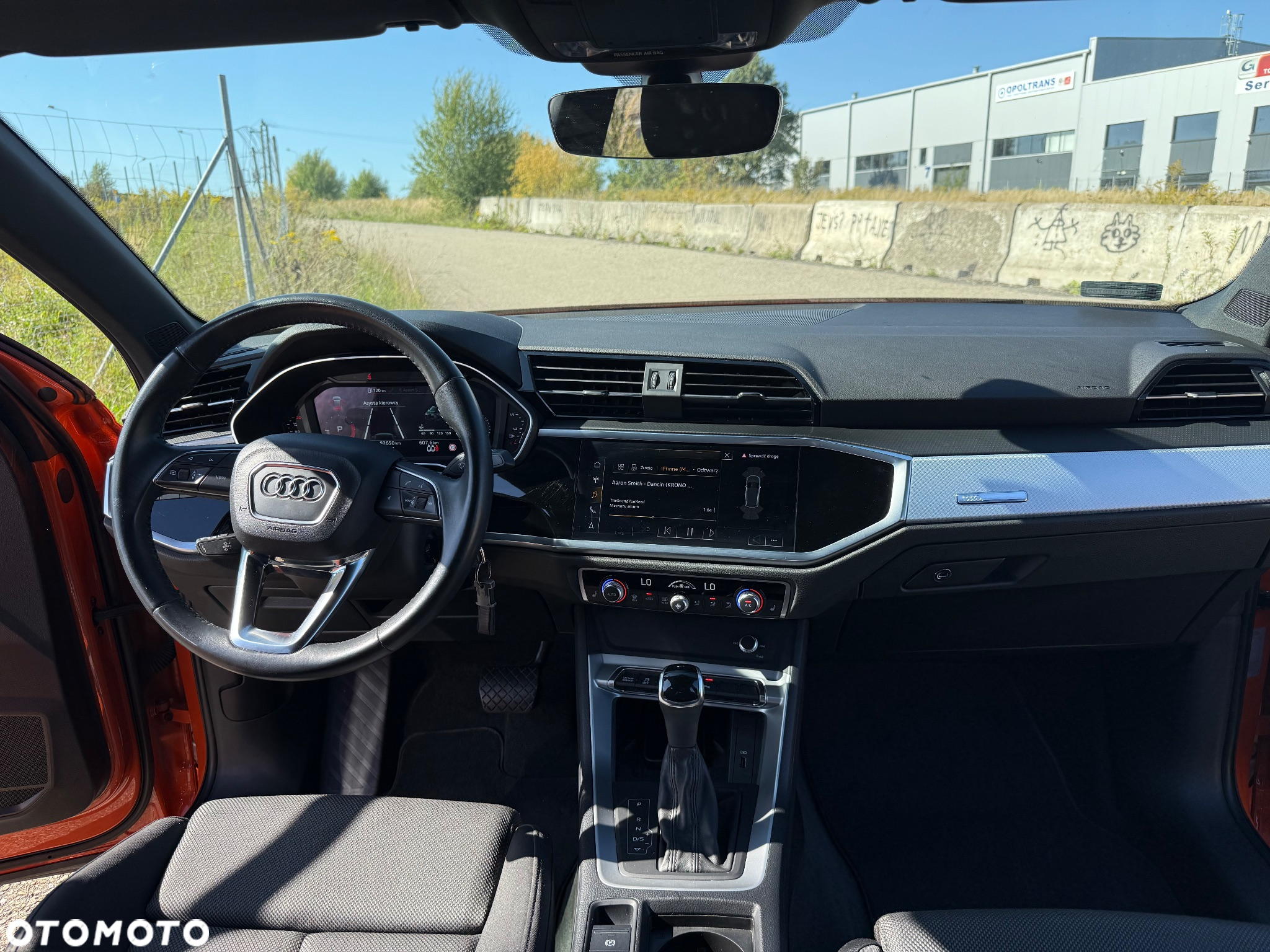 Audi Q3 - 24