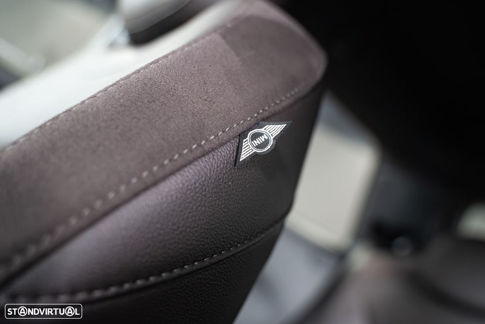 MINI 3 Portas Cooper D - 15