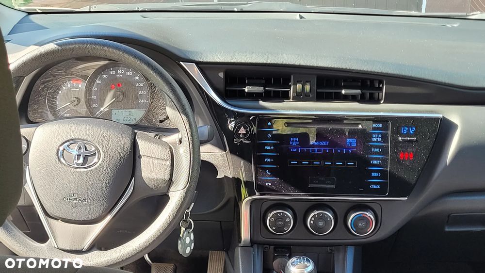 Toyota Corolla 1.6 Active - 14