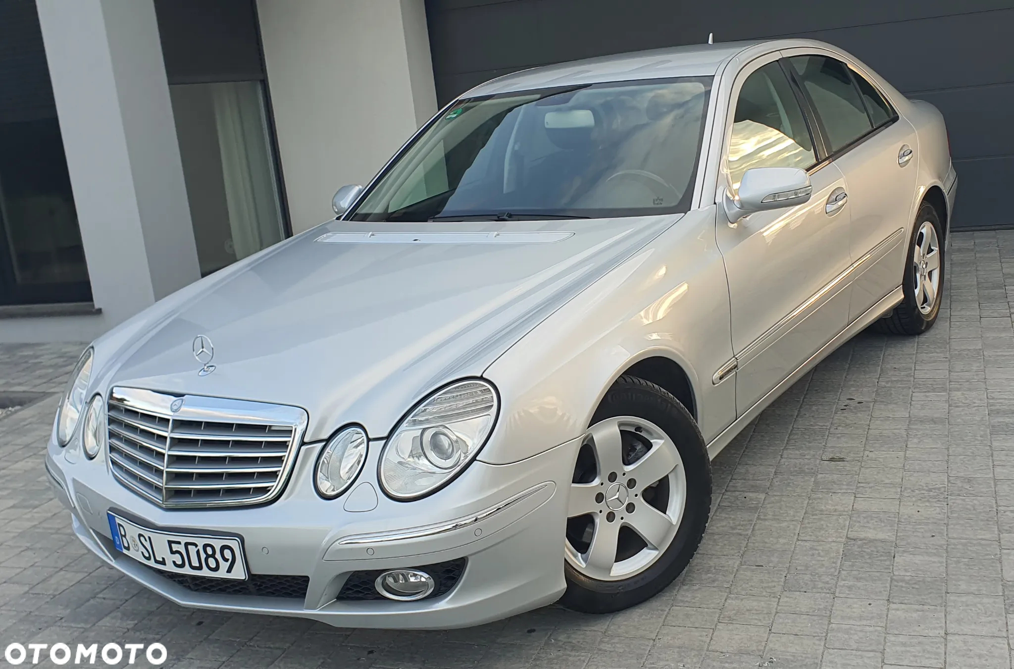 Mercedes-Benz Klasa E - 15