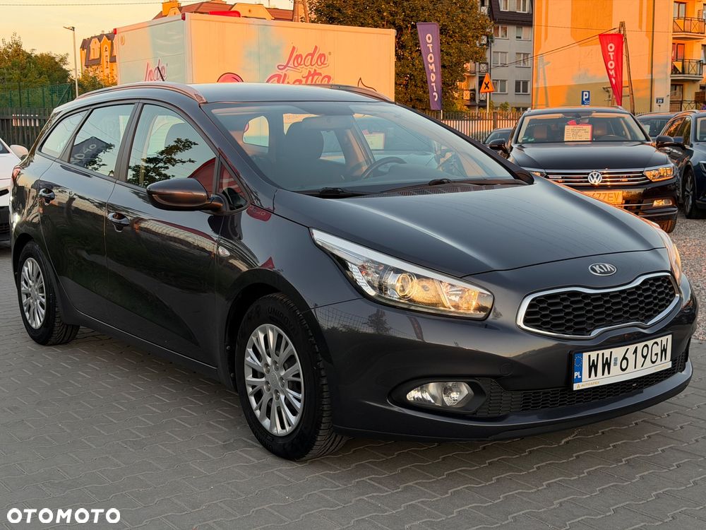 Kia Ceed - 7