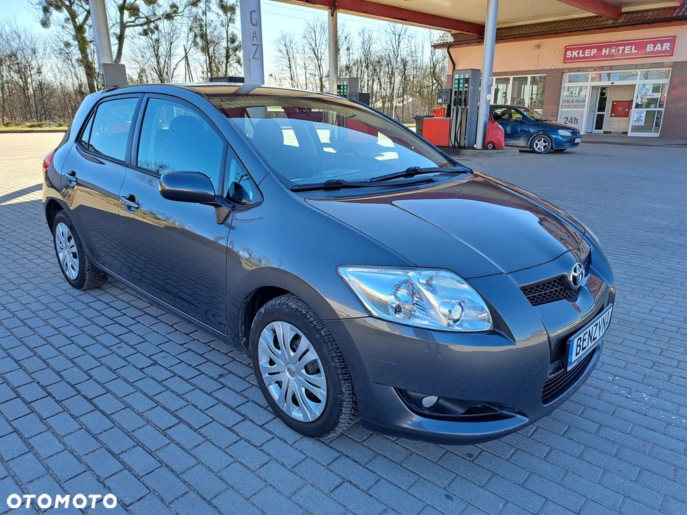 Toyota Auris - 5