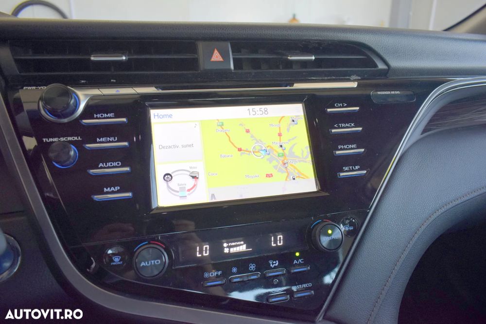 Toyota Camry Business Edition - 12