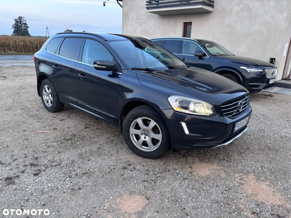 Volvo XC 60 D4 AWD Momentum - 7