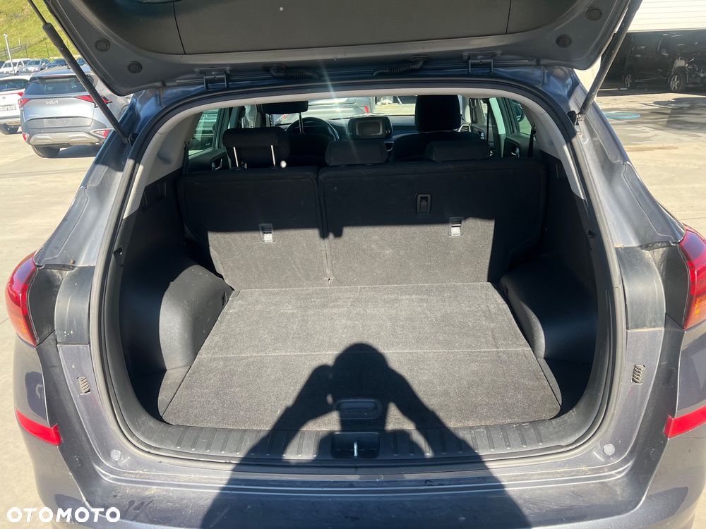 Hyundai Tucson 1.6 CRDi 48V-Hybrid 4WD DCT Trend - 31