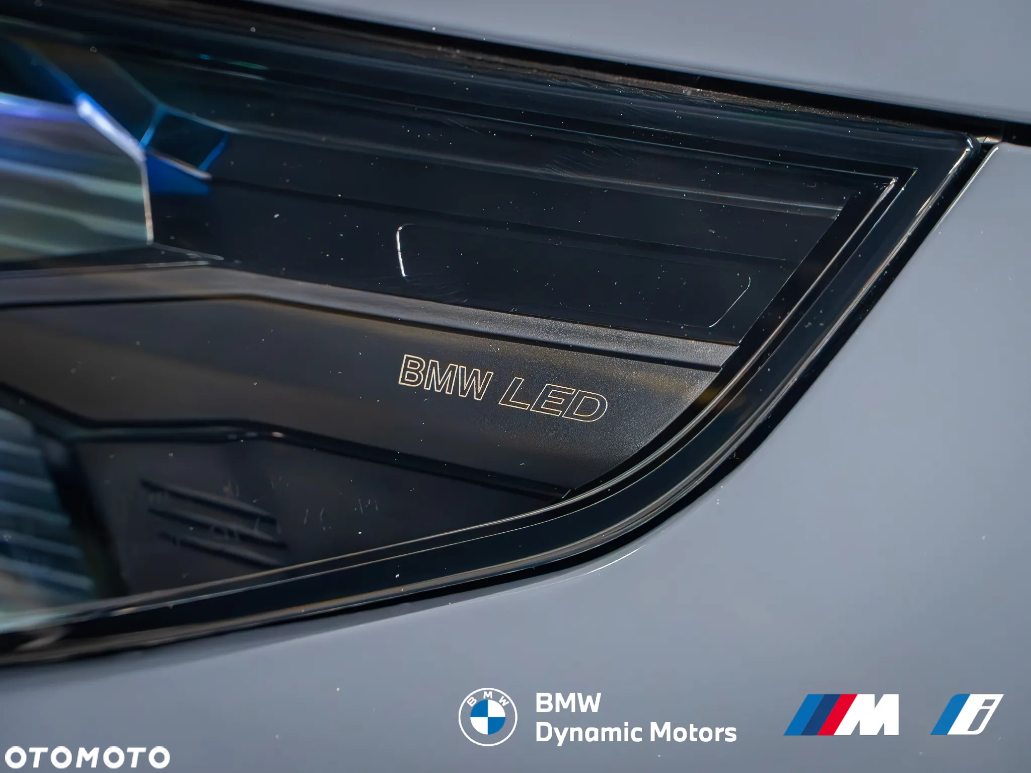 BMW M5 xDrive Touring - 12
