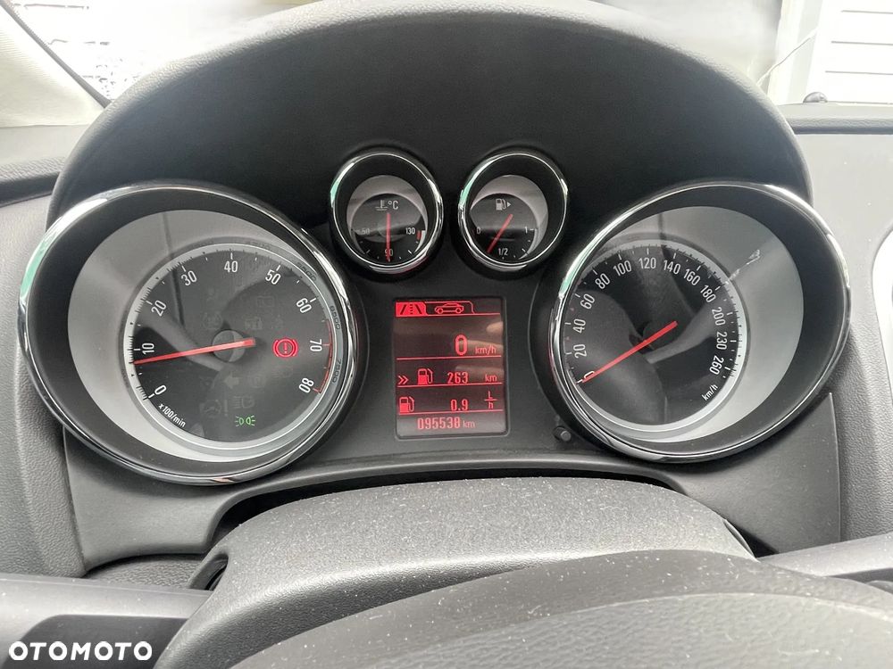 Opel Astra - 10