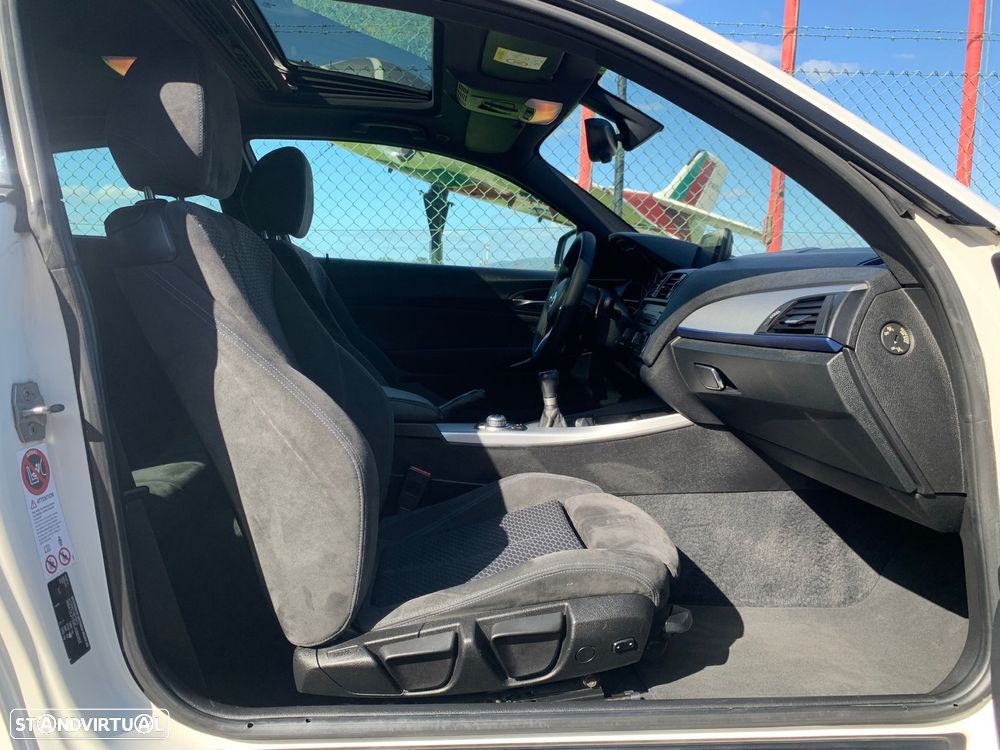 BMW 120 d Pack M - 12