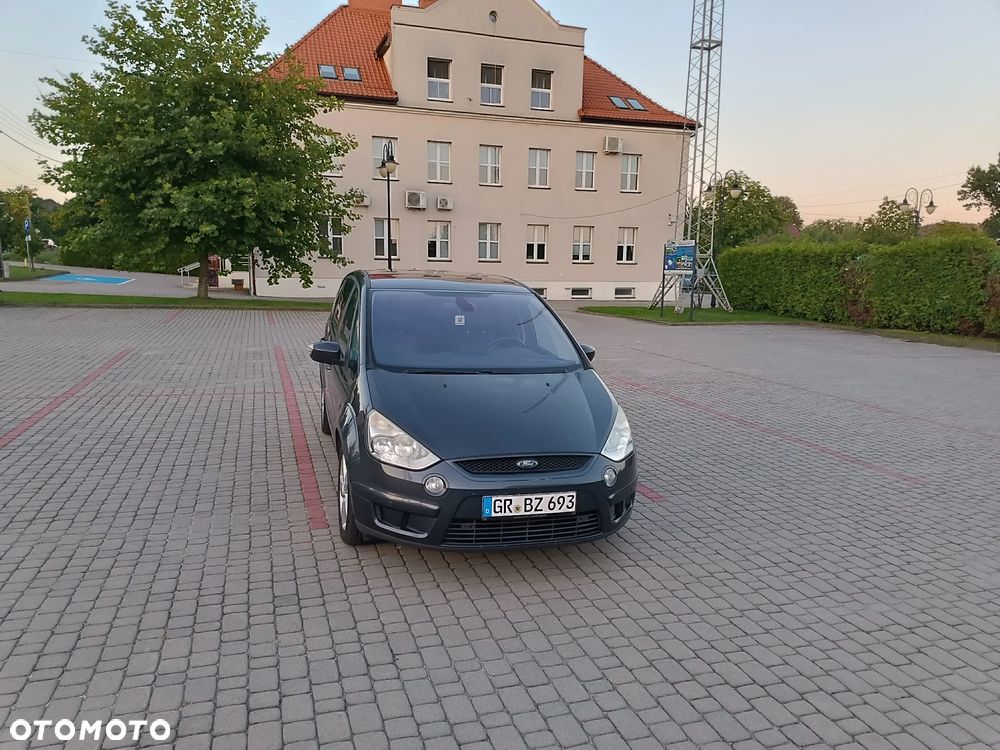 Ford S-Max 2.0 TDCi DPF Titanium - 10