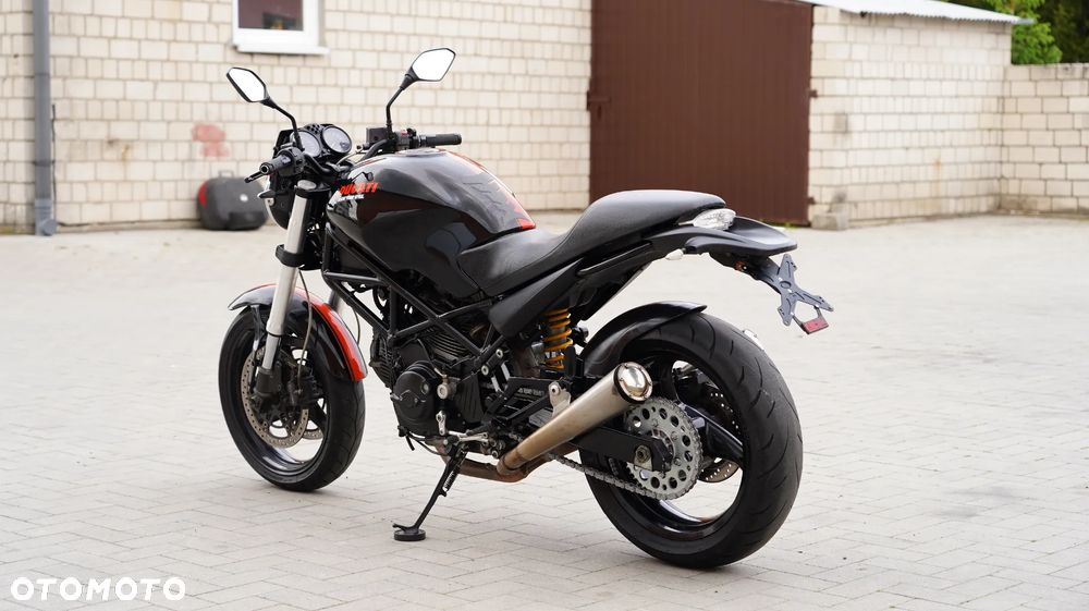 Ducati Monster - 8