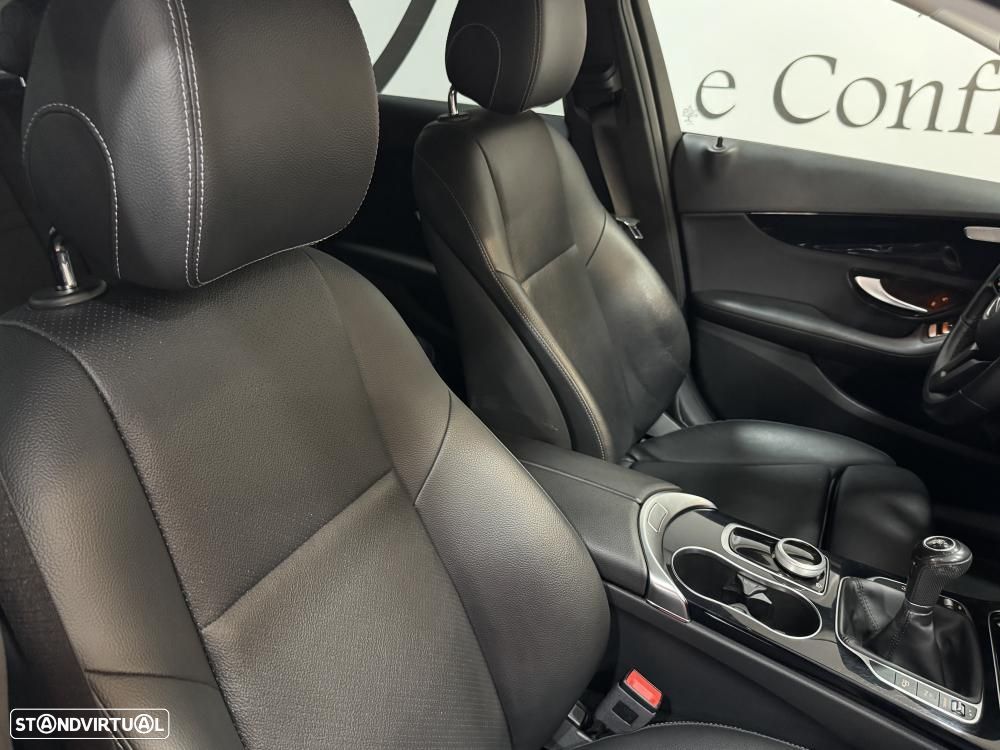Mercedes-Benz C 200 d Station Avantgarde - 37