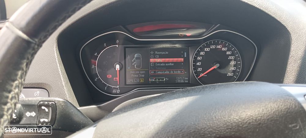 Ford Mondeo 1.6 TDCi Titanium - 9