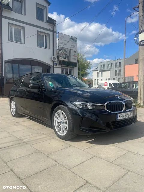 BMW Seria 3 320d xDrive Advantage - 17