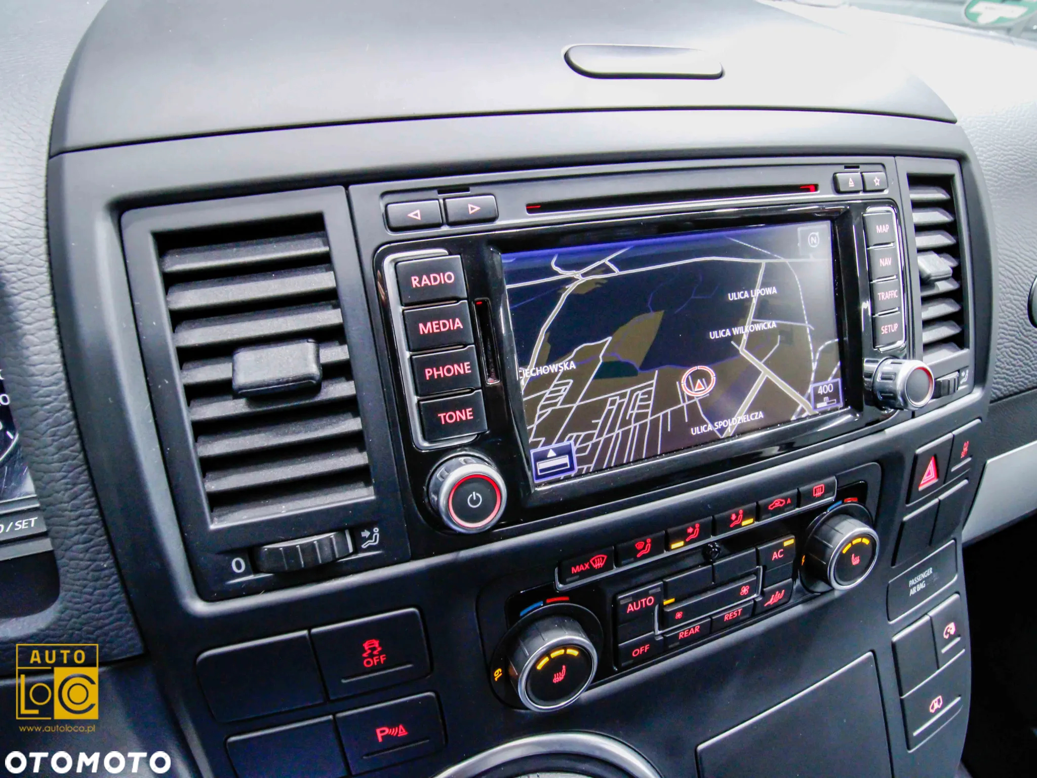 Volkswagen Multivan 2.0 BiTDI L2 Comfortline DSG - 19