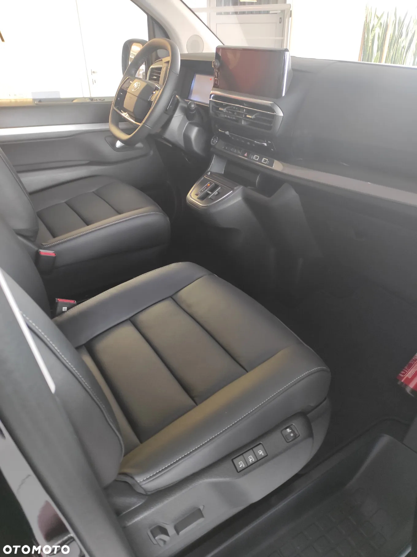 Toyota Proace Verso 2.0 D4-D Long VIP - 3