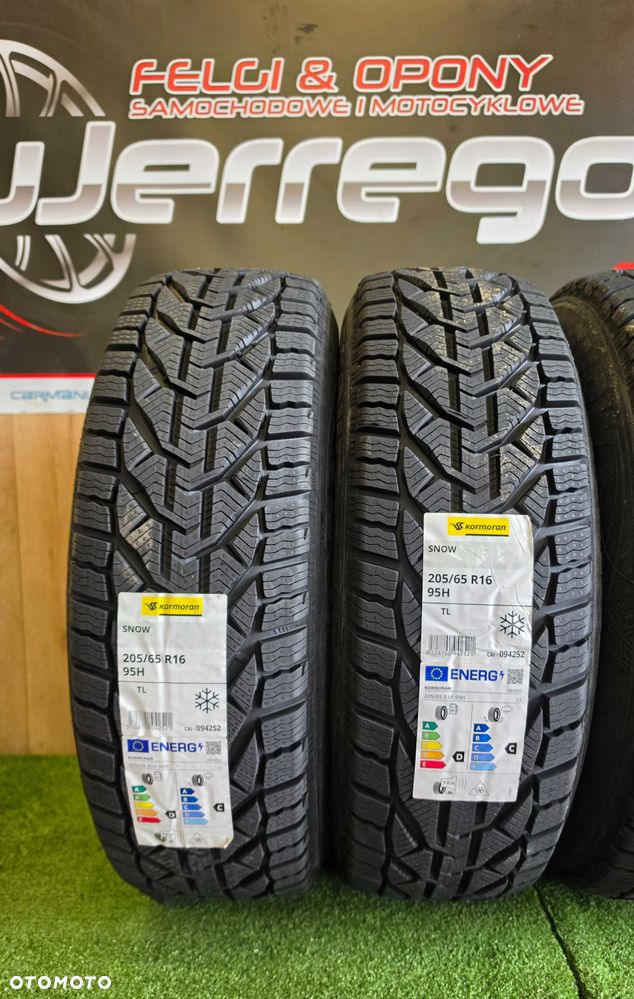 Koła zimowe HYUNDAI KONA 16x5x114,3 - Kormoran Snow 205/65/R16 + TPMS - 4