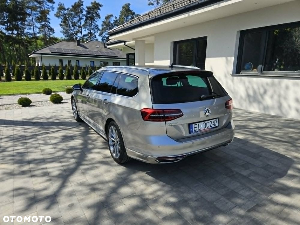 Volkswagen Passat 2.0 TDI BMT 4Mot Highline DSG - 10