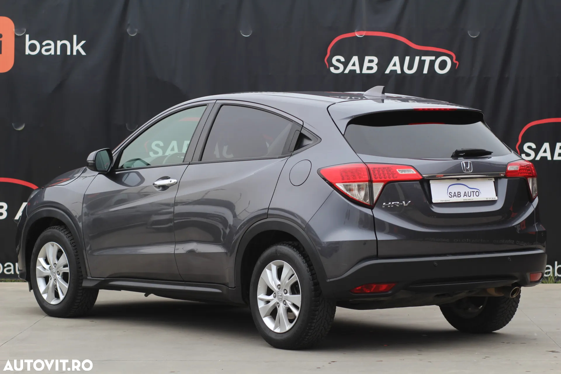 Honda HR-V 1.5 i-VTEC 4x2 CVT Elegance - 15