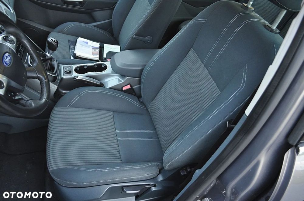 Ford Grand C-MAX 1.6 TDCi Titanium - 24