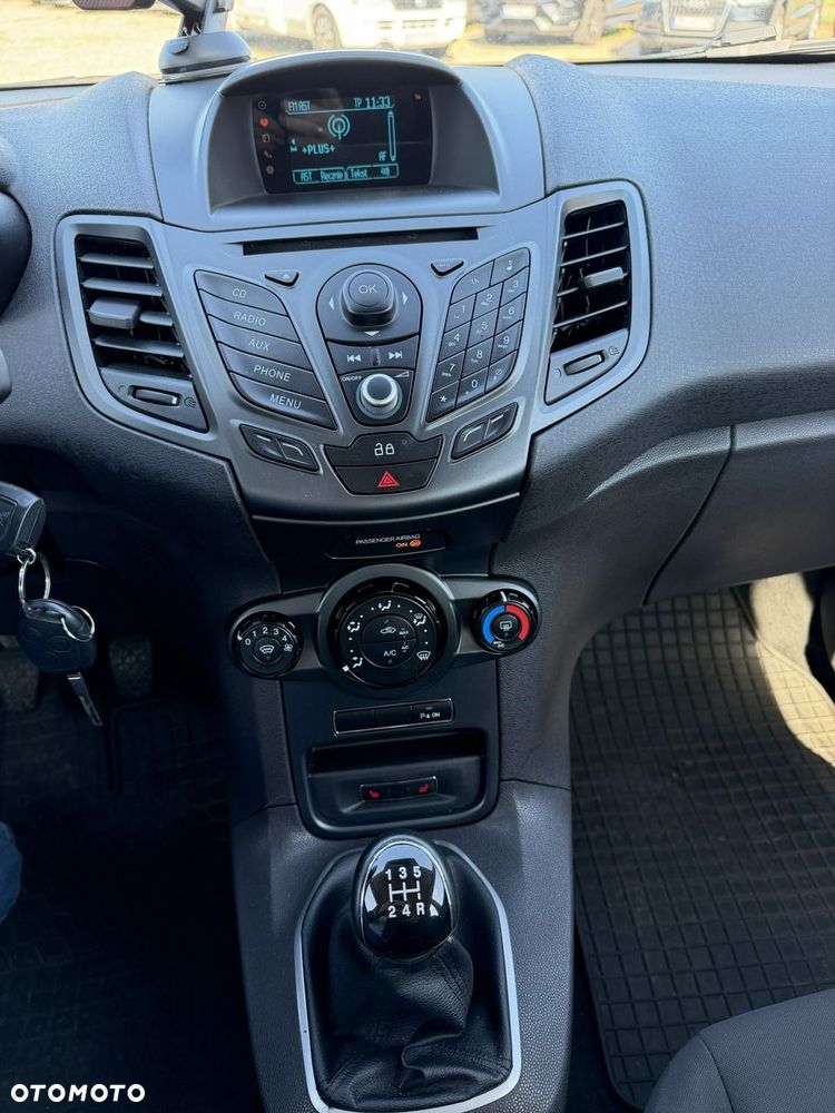 Ford Fiesta - 11