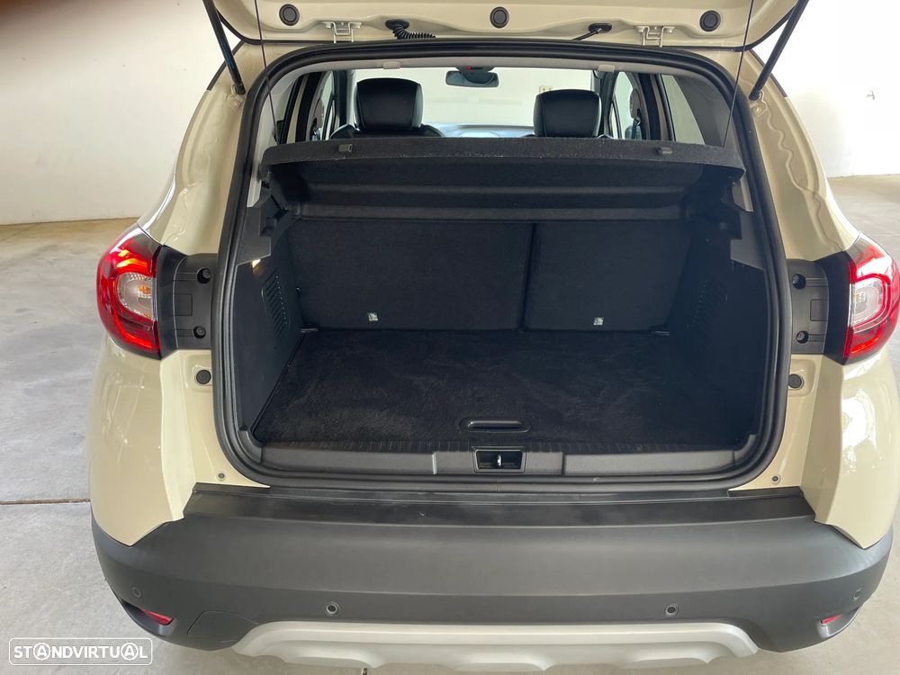 Renault Captur 1.3 TCe Exclusive - 20