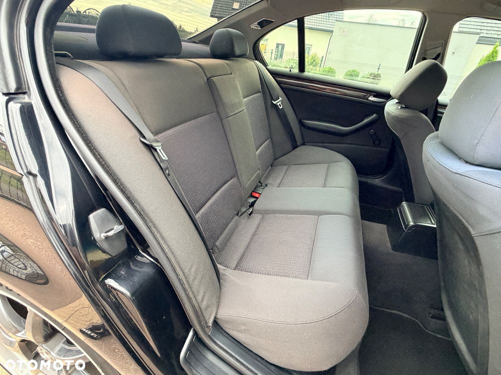 BMW Seria 3 318i Edition Lifestyle - 28