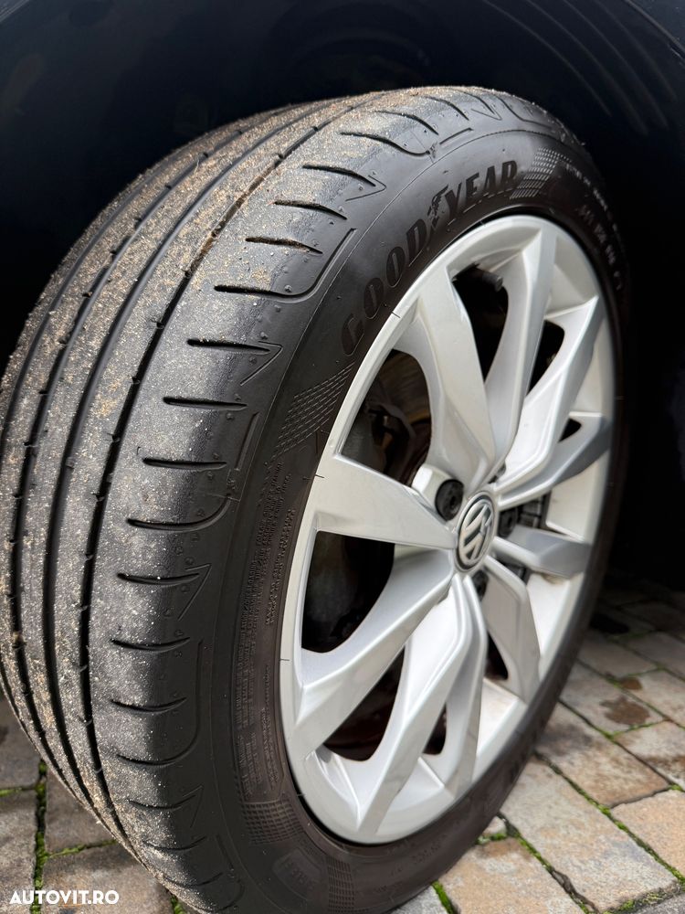 Volkswagen Golf 1.4 TSI BMT Highline - 20