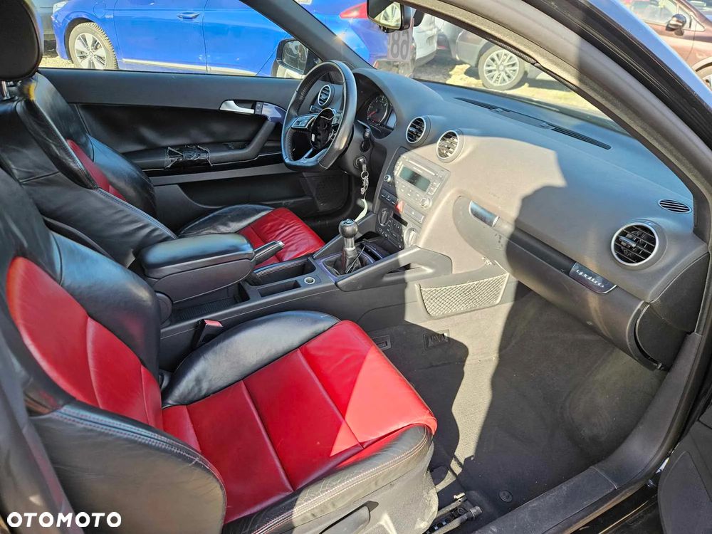 Audi A3 2.0 TDI DPF quattro S line Sportpaket - 18