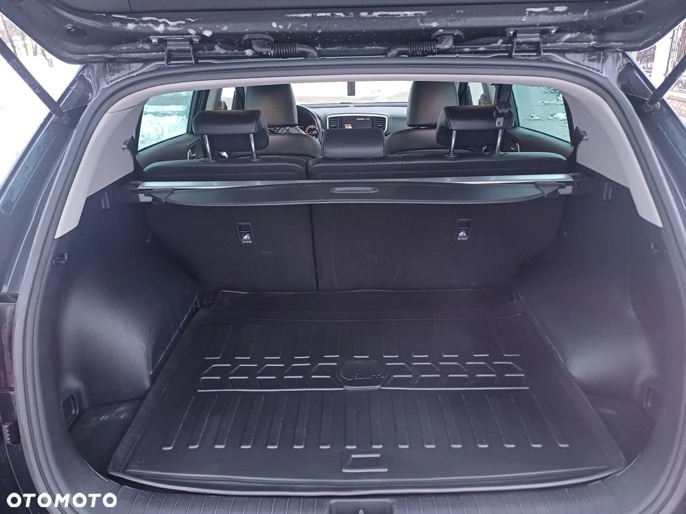 Kia Sportage 1.6 T-GDI 2WD DCT SPIRIT - 17