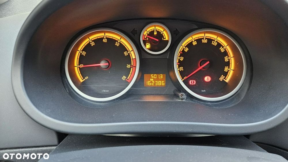 Opel Corsa 1.4 16V Color Edition - 26