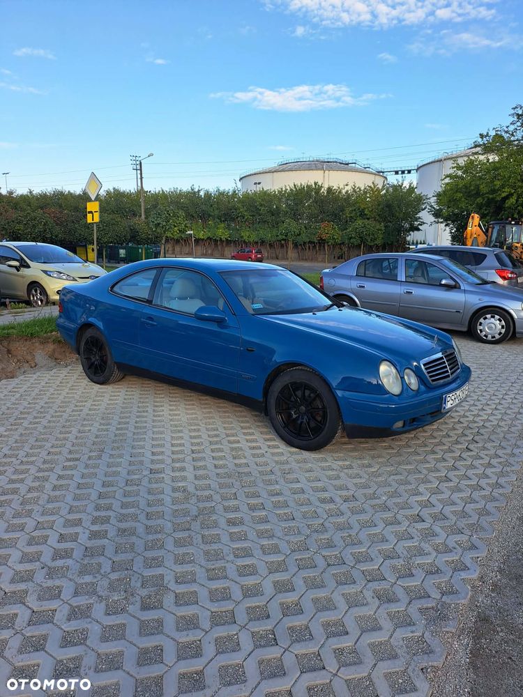 Mercedes-Benz CLK 200 - 7
