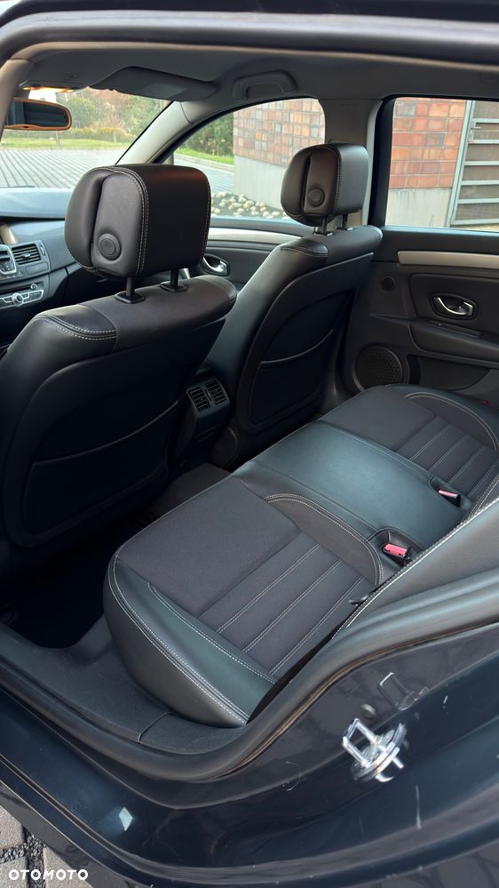 Renault Laguna 2.0 dCi Tech Run - 23