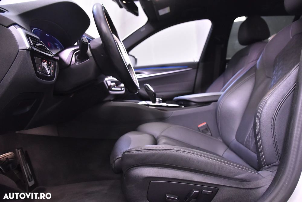 BMW Seria 5 530e xDrive Aut. M Sport Edition - 24