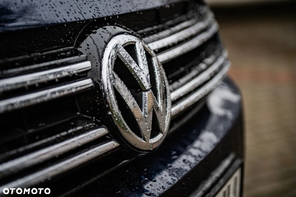 Volkswagen Tiguan 2.0 TDI 4Mot Perfectline R-Style DSG - 10