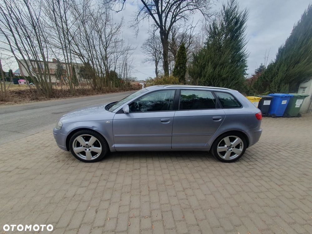 Audi A3 Sportback 2.0 TDI Ambition - 4