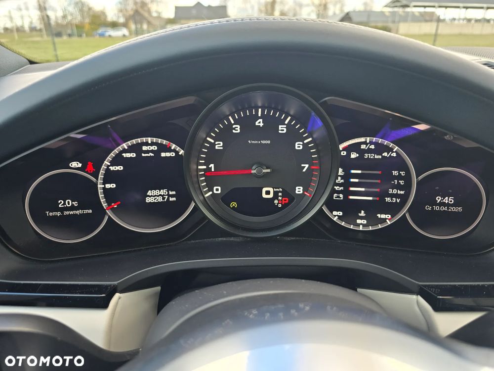 Porsche Cayenne Platinum Edition - 11