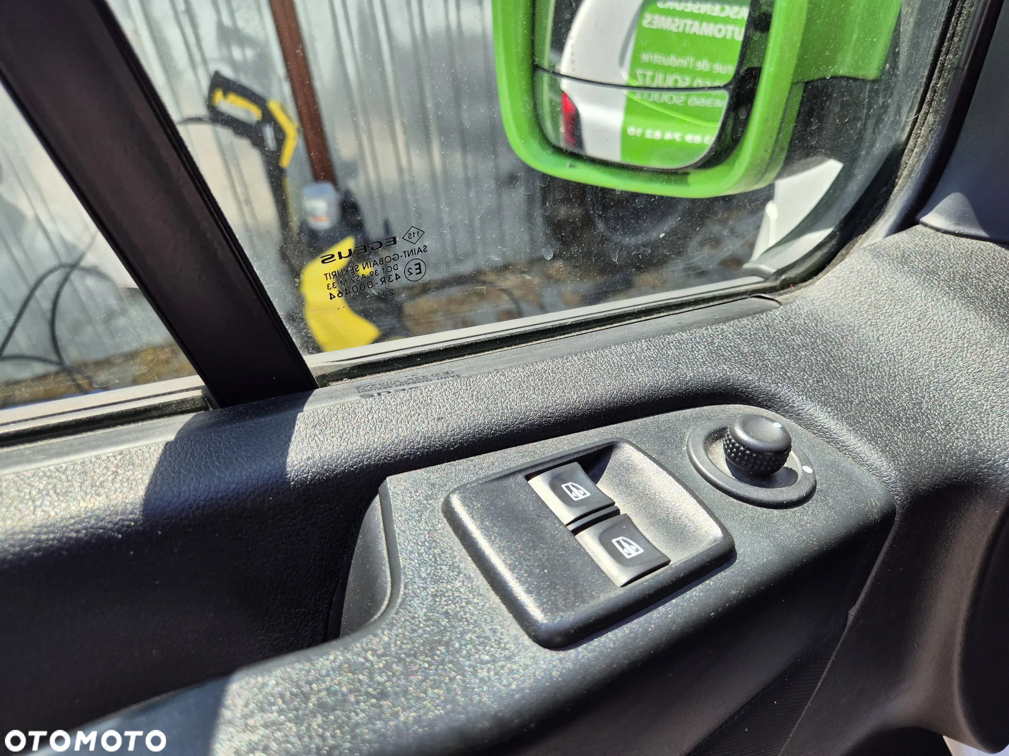 Renault TRAFIC - 27