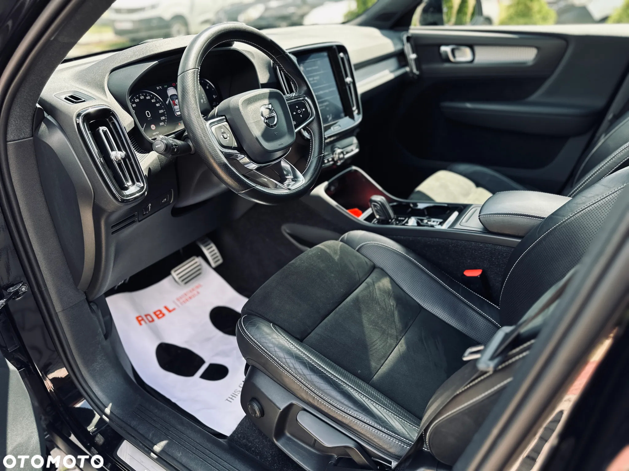 Volvo XC 40 D4 AWD Geartronic R-Design - 14
