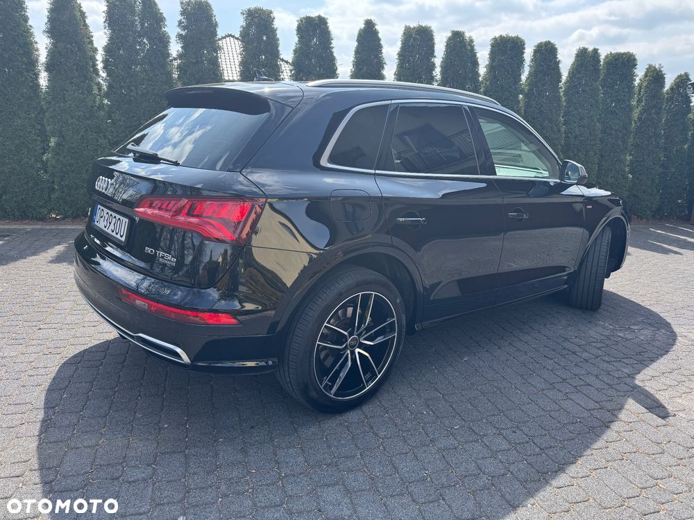 Audi Q5 50 TFSI e Quattro S tronic sport - 4