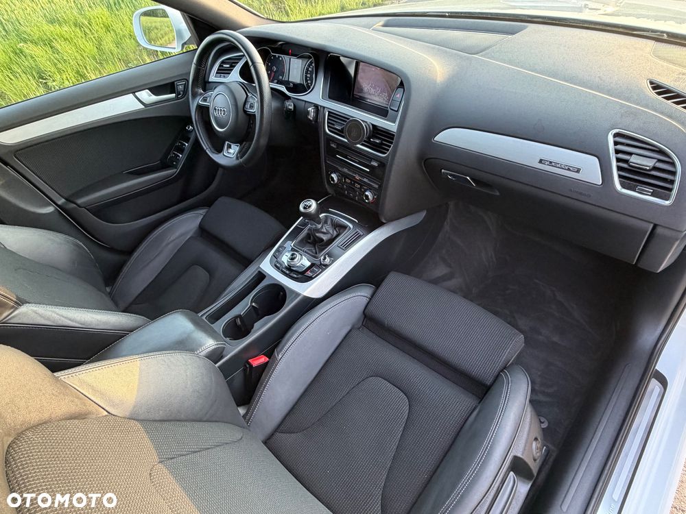 Audi A4 Avant 2.0 TFSI quattro S line Sportpaket - 30