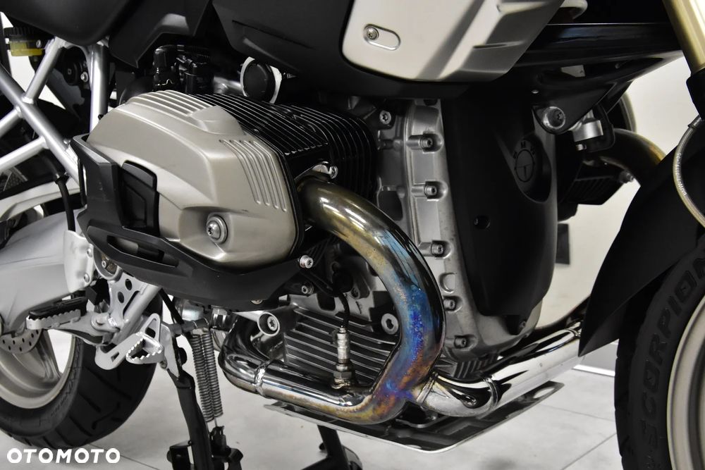 BMW R - 19