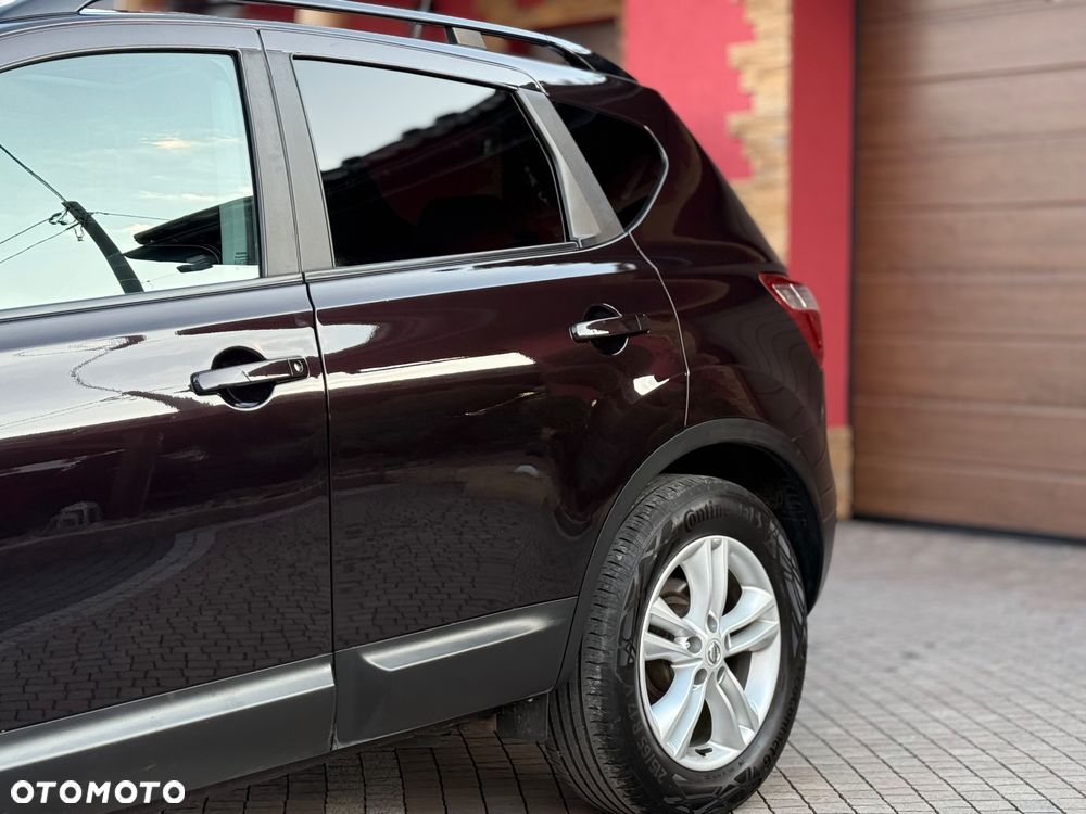 Nissan Qashqai 2.0 dCi 4 x 4 DPF tekna - 5