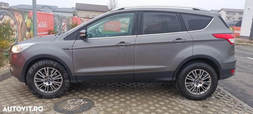 Ford Kuga - 8