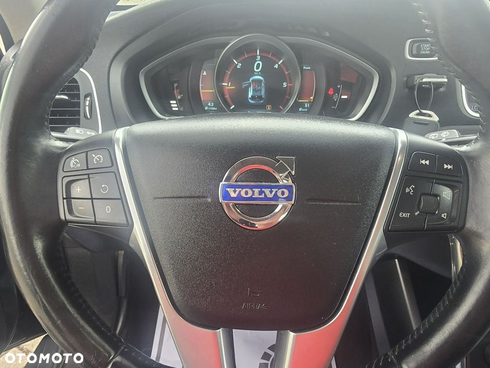 Volvo V40 - 6