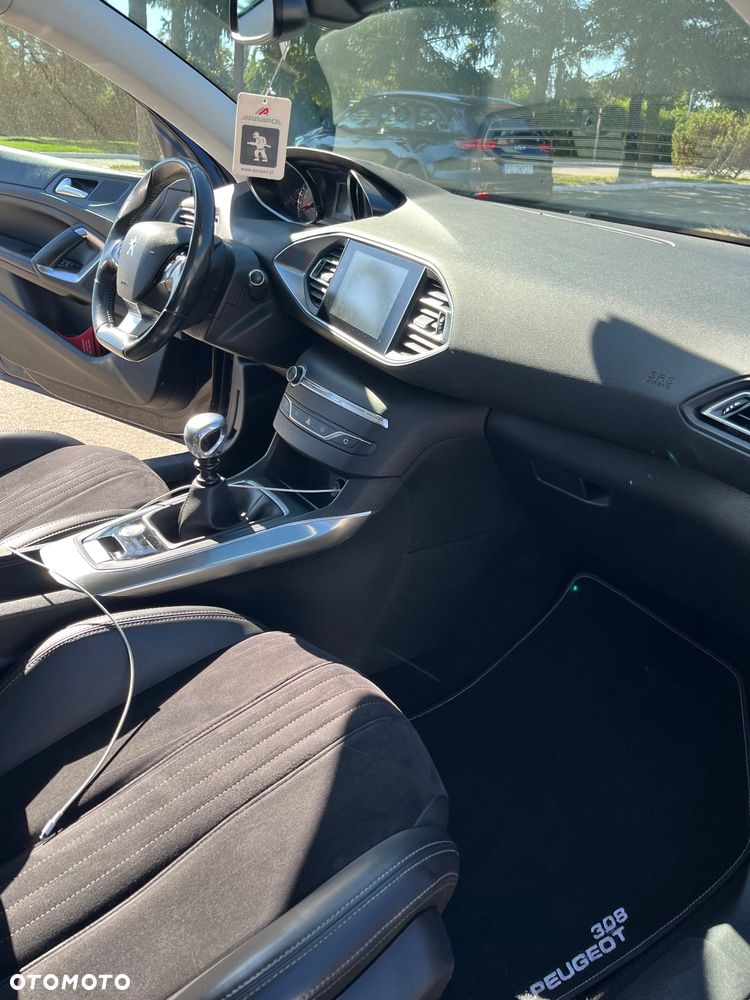 Peugeot 308 - 7
