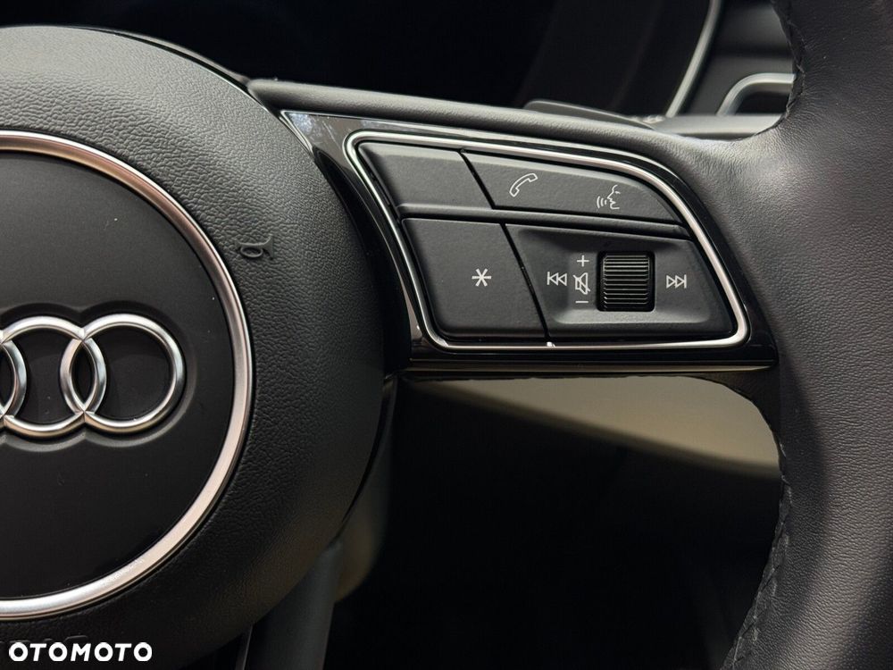 Audi A4 Limousine - 23