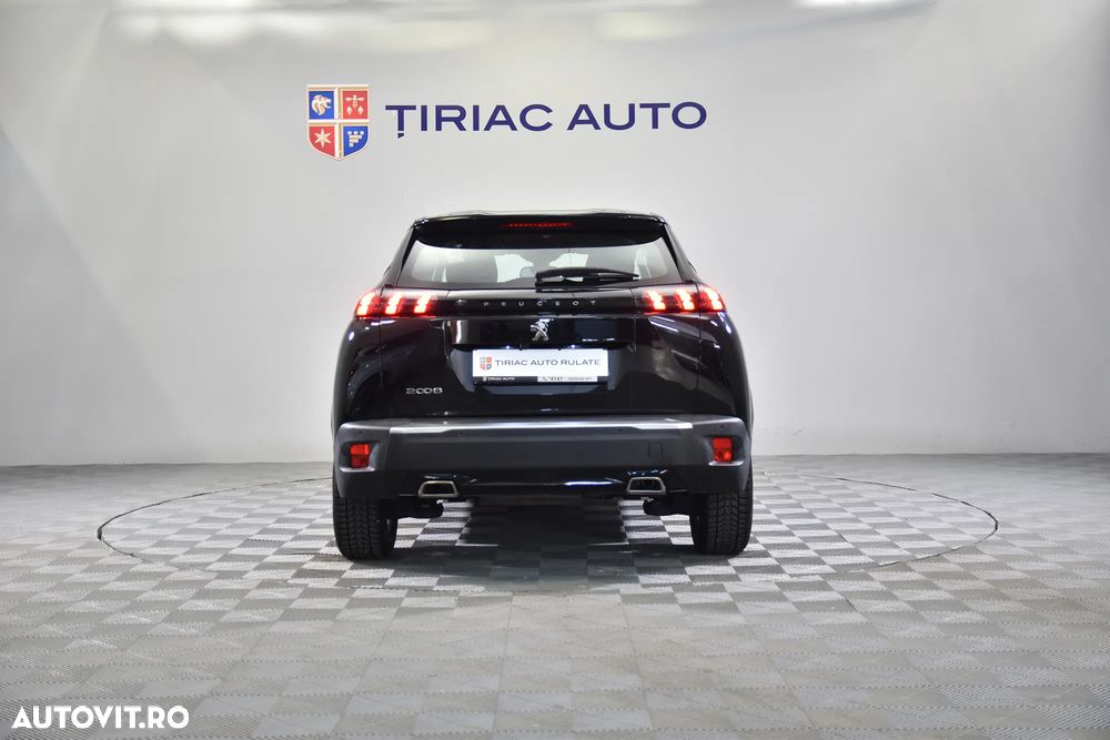 Peugeot 2008 - 5