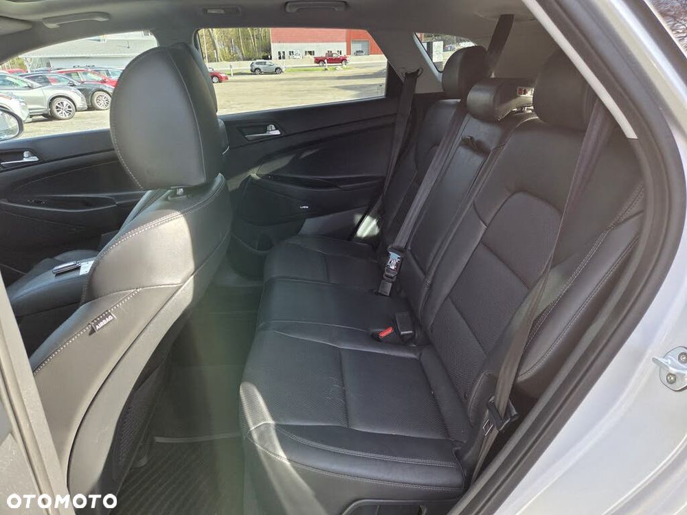 Hyundai Tucson - 14